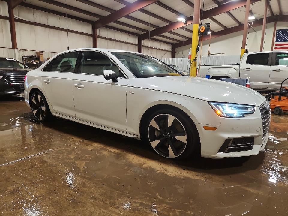 51588646 :رقم المزاد ، WAUENAF44HN010145 vin ، 2017 Audi A4 مزاد بيع