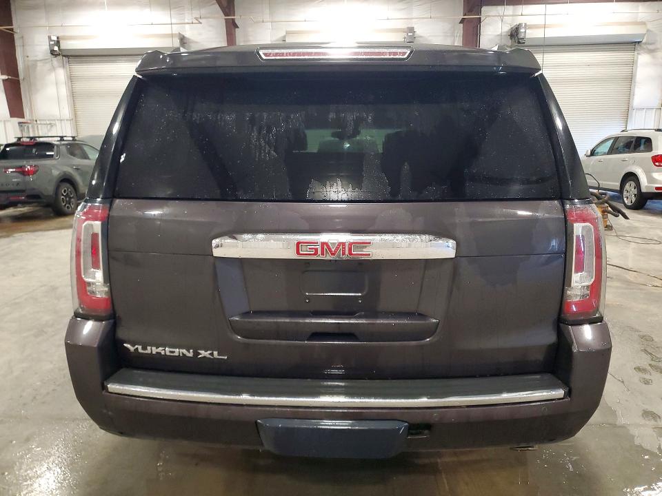 Продажа на аукционе авто 2016 Gmc Yukon Xl, vin: 1GKS2HKJXGR318712, номер лота: 50936866