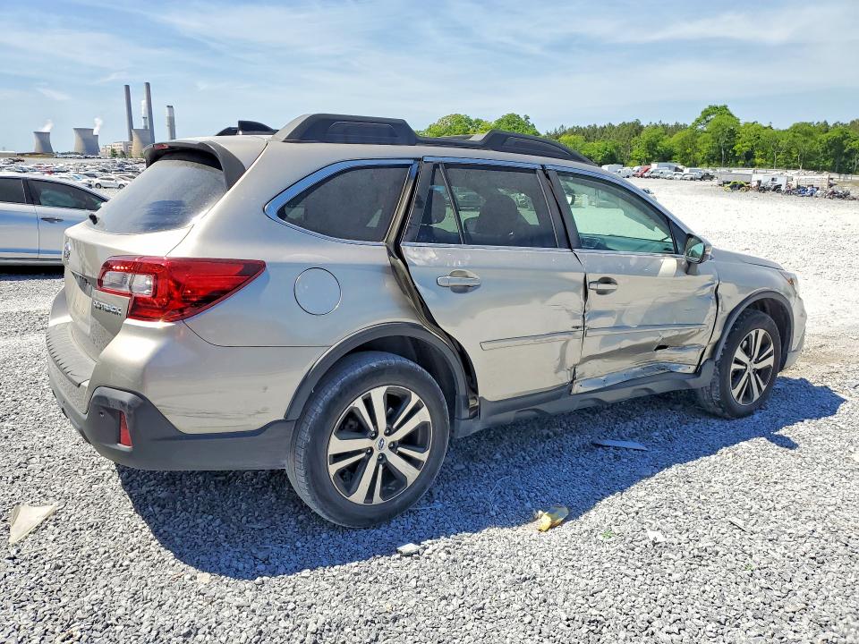 49831676 :رقم المزاد ، 4S4BSANC6K3310386 vin ، 2019 Subaru Outback مزاد بيع