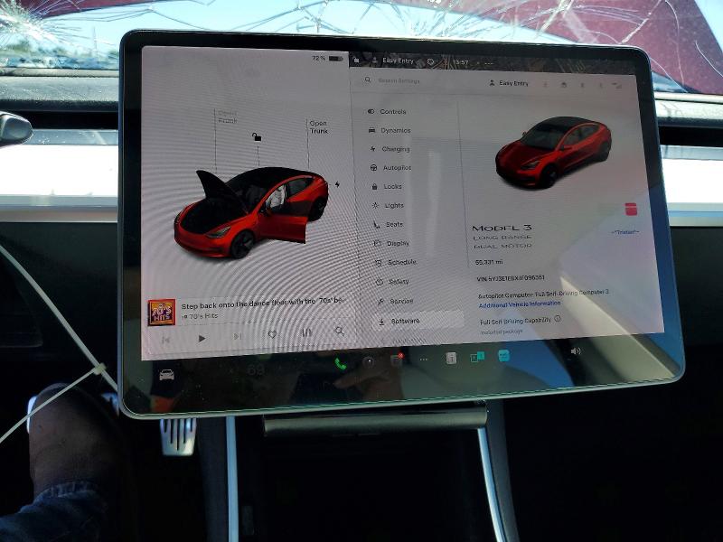 48473116 :رقم المزاد ، 5YJ3E1EBXJF096351 vin ، 2018 Tesla Model 3 مزاد بيع