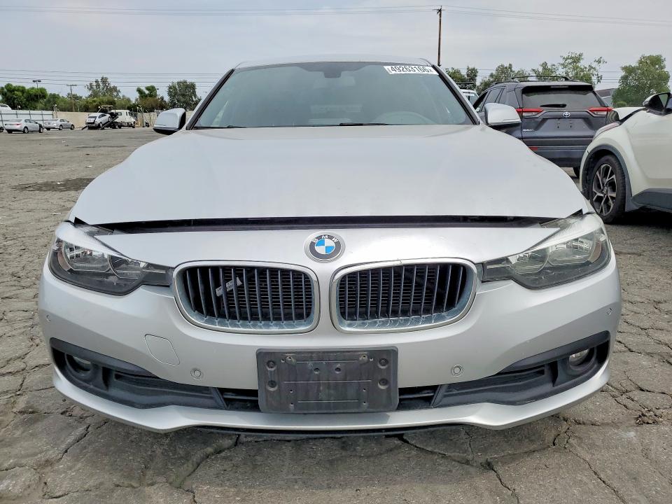 2016 Bmw 320 მანქანა იყიდება აუქციონზე, vin: WBA8A9C58GK618643, აუქციონის ნომერი: 49263166