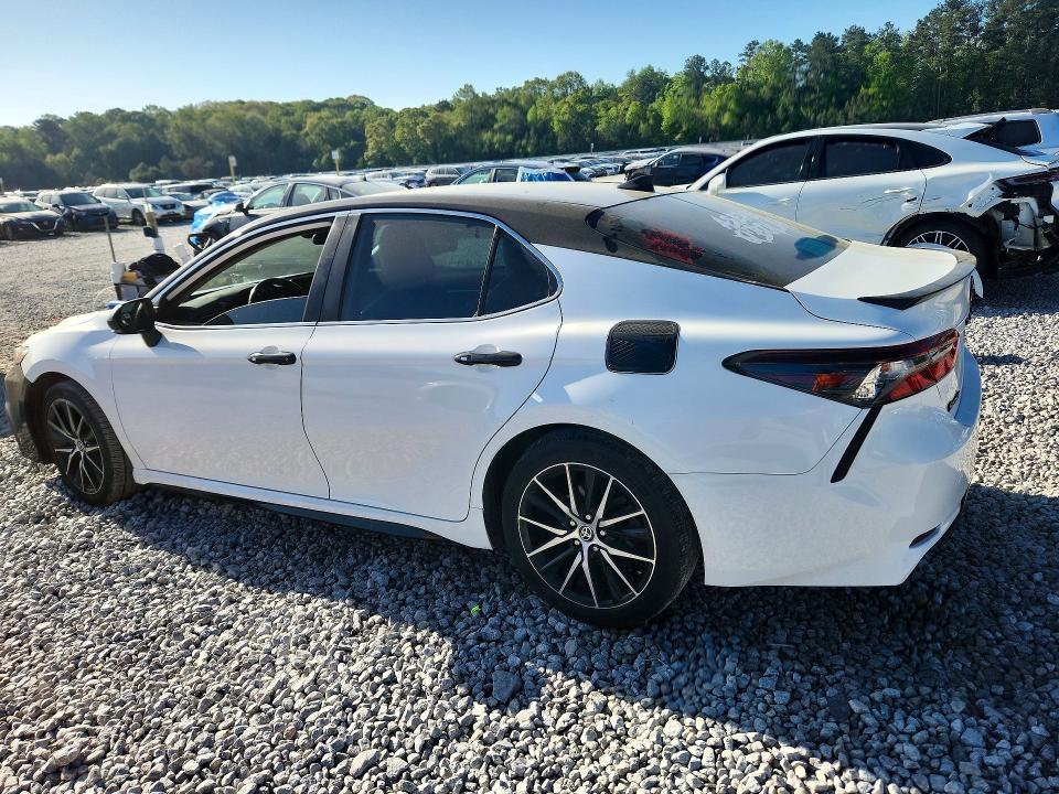 2022 Toyota Camry მანქანა იყიდება აუქციონზე, vin: 4T1G11AK1NU677149, აუქციონის ნომერი: 47906946