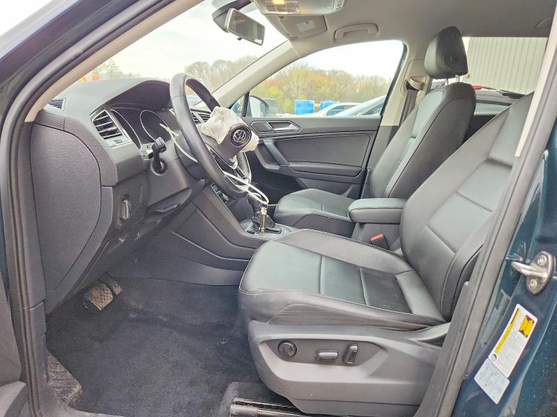 Продаж на аукціоні авто 2018 Volkswagen Tiguan, vin: 3VV2B7AX7JM200767, номер лоту: 49771056