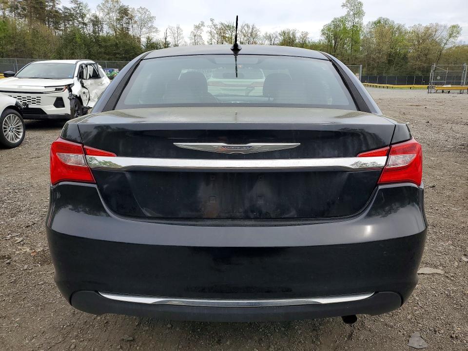 2014 Chrysler 200 მანქანა იყიდება აუქციონზე, vin: 1C3CCBAB4EN146688, აუქციონის ნომერი: 49723546