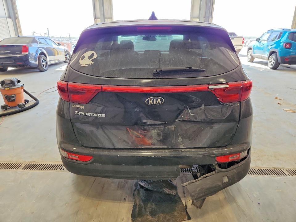 Продажа на аукционе авто 2017 Kia Sportage, vin: KNDPMCAC9H7223962, номер лота: 50682076