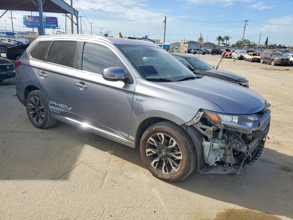 Продаж на аукціоні авто 2018 Mitsubishi Outlander, vin: JA4J24A55JZ054952, номер лоту: 48969386