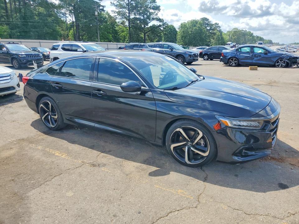 51653246 :رقم المزاد ، 1HGCV1F33MA079428 vin ، 2021 Honda Accord مزاد بيع