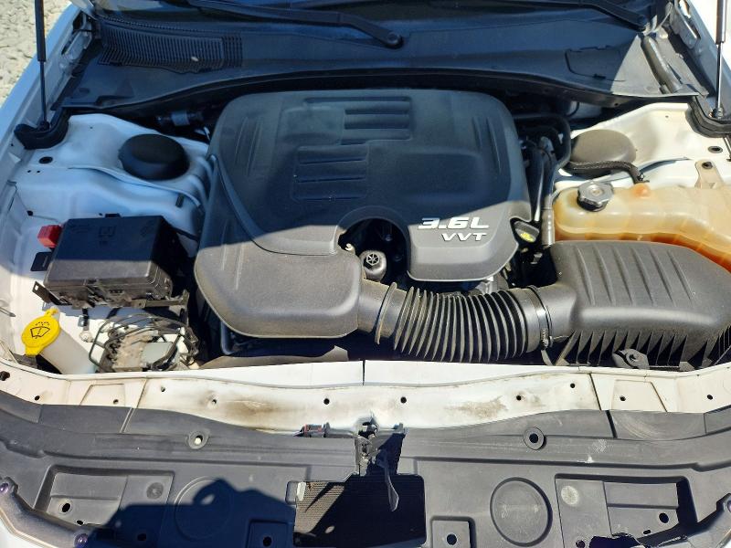 50281486 :رقم المزاد ، 2C3CCAEG4HH570000 vin ، 2017 Chrysler 300c مزاد بيع