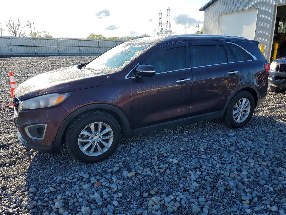2016 Kia Sorento მანქანა იყიდება აუქციონზე, vin: 5XYPG4A54GG017268, აუქციონის ნომერი: 50270026