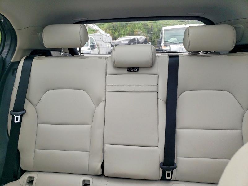 Продажа на аукционе авто 2015 Mercedes-benz Gla, vin: WDCTG4EB6FJ116293, номер лота: 49919716