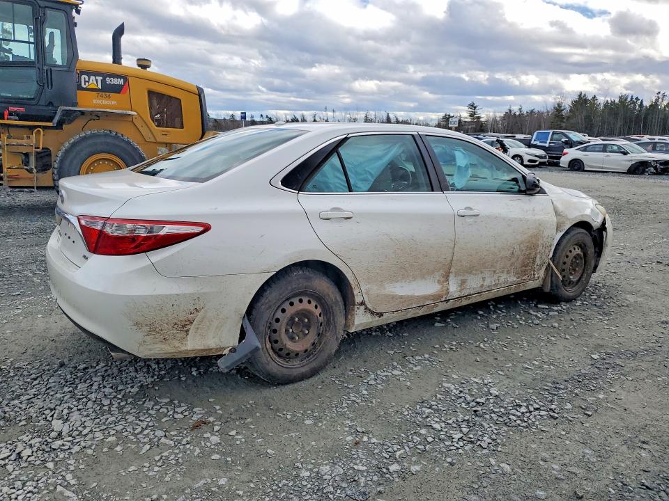 Продаж на аукціоні авто 2015 Toyota Camry, vin: 4T1BF1FK2FU936270, номер лоту: 48641936