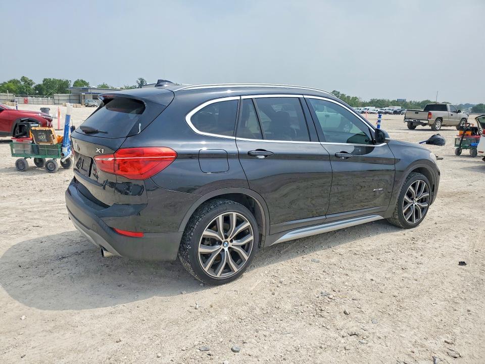 Aukcja sprzedaży 2017 Bmw X1, vin: WBXHT3C35H5F75779, numer aukcji: 51105896