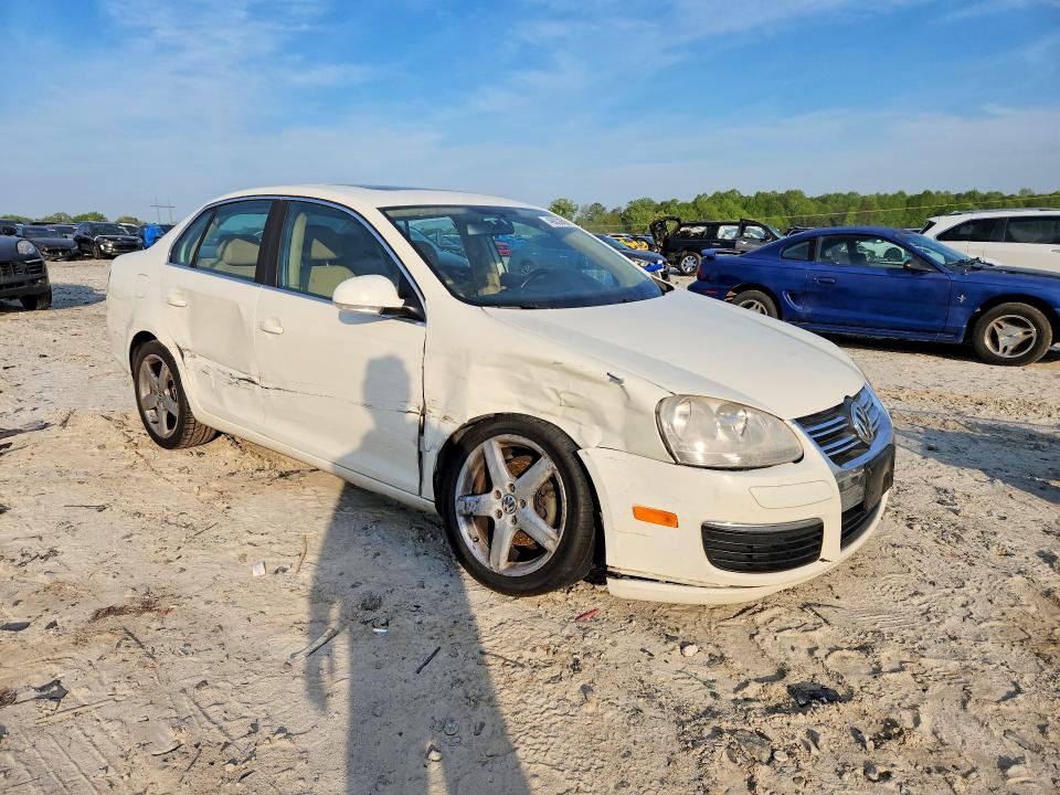 49033696 :رقم المزاد ، 3VWRM71K38M005655 vin ، 2008 Volkswagen Jetta مزاد بيع