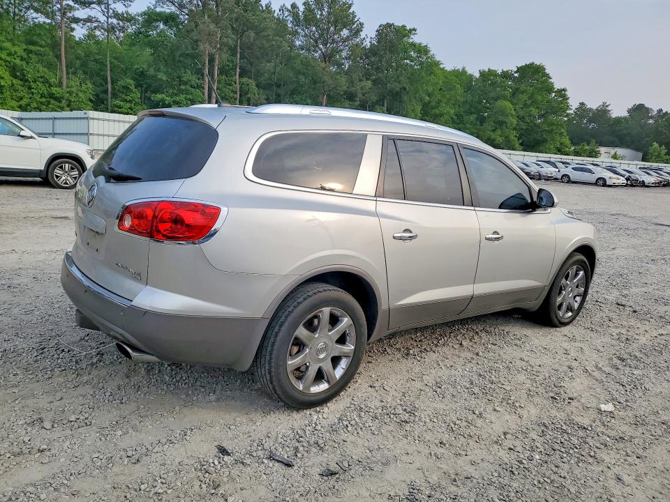 50726286 :رقم المزاد ، 5GAER237X8J122419 vin ، 2008 Buick Enclave مزاد بيع