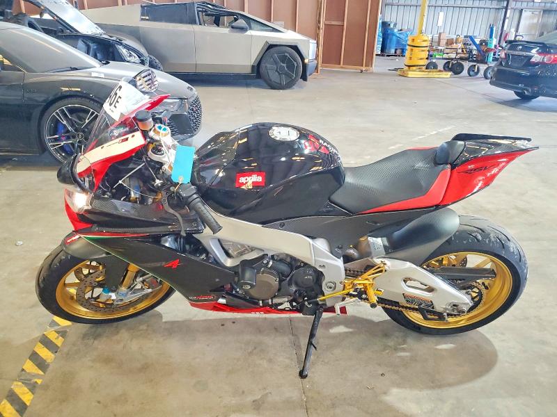 Aukcja sprzedaży 2013 Aprilia Rsv4, vin: ZD4RKU021DS000047, numer aukcji: 50996846