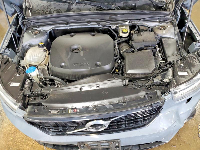 Продаж на аукціоні авто 2022 Volvo Xc40, vin: YV4162UM8N2724796, номер лоту: 48957046