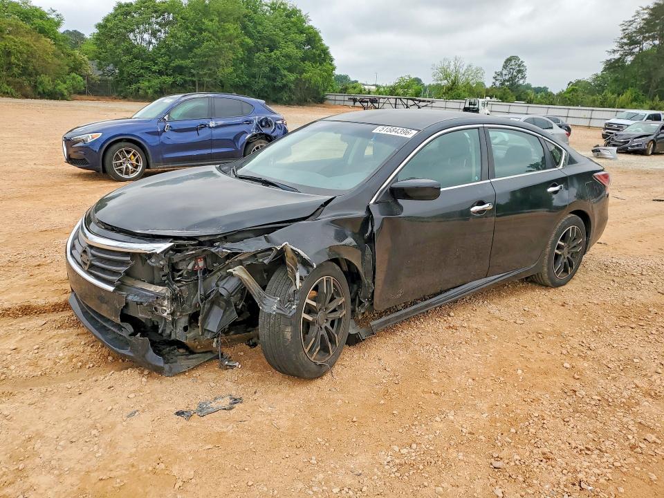51584396 :رقم المزاد ، 1N4AL3AP4FC196126 vin ، 2015 Nissan Altima مزاد بيع