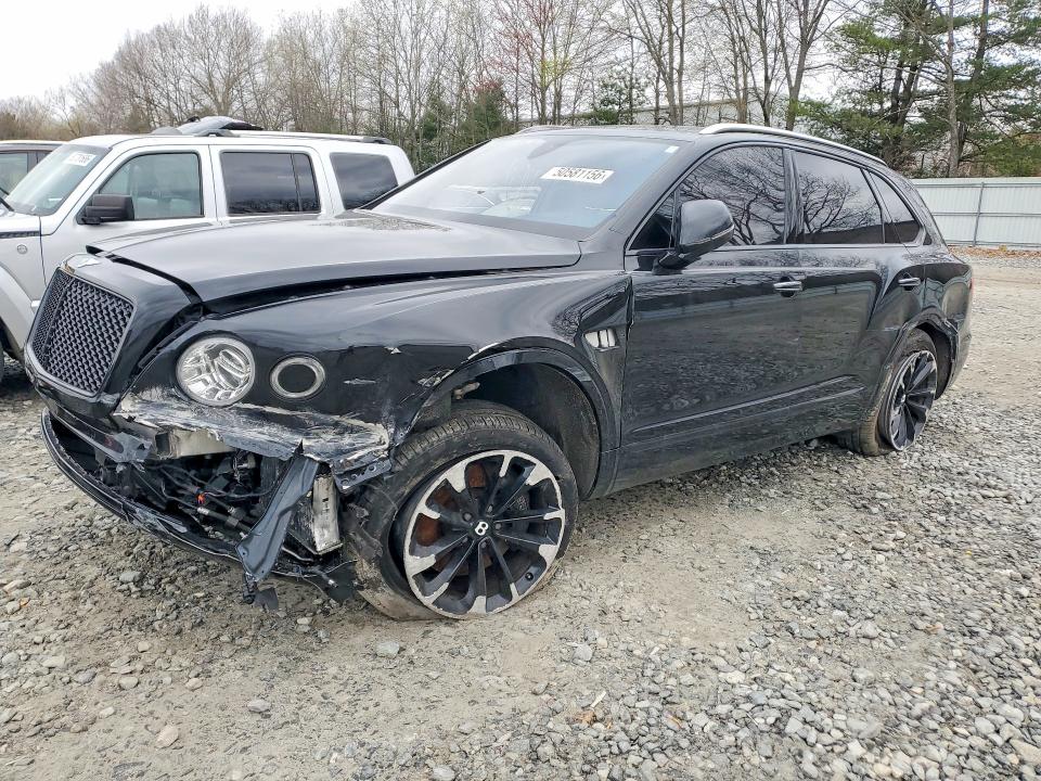 2017 Bentley Bentayga მანქანა იყიდება აუქციონზე, vin: SJAAC2ZV7HC014561, აუქციონის ნომერი: 50581156
