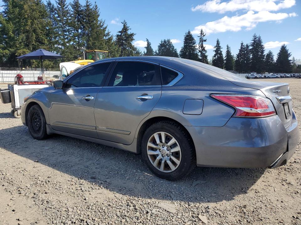 Продажа на аукционе авто 2015 Nissan Altima, vin: 1N4AL3AP8FC567577, номер лота: 49159726