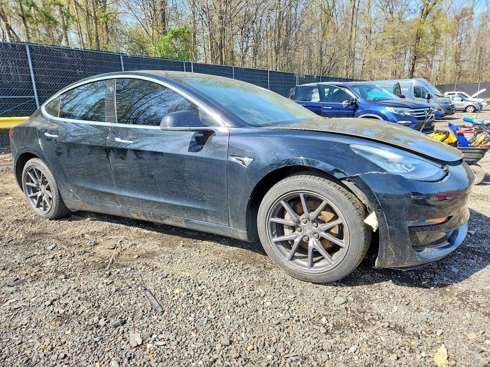 48446086 :رقم المزاد ، 5YJ3E1EA9KF301702 vin ، 2019 Tesla Model 3 مزاد بيع