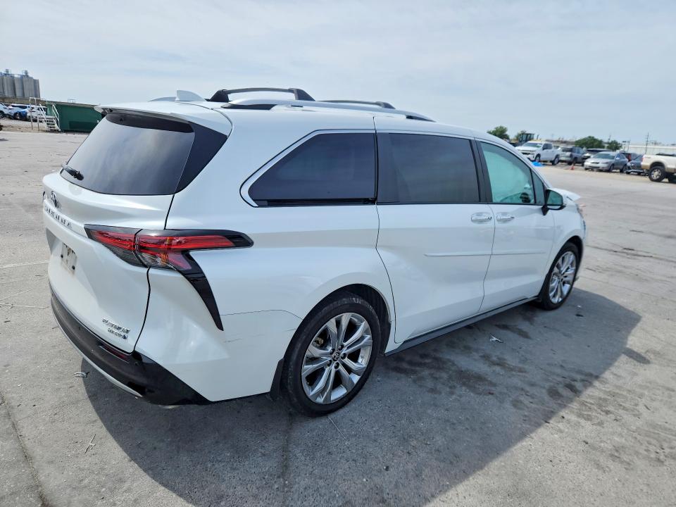 2024 Toyota Sienna მანქანა იყიდება აუქციონზე, vin: 5TDERKECXRS184447, აუქციონის ნომერი: 50171496