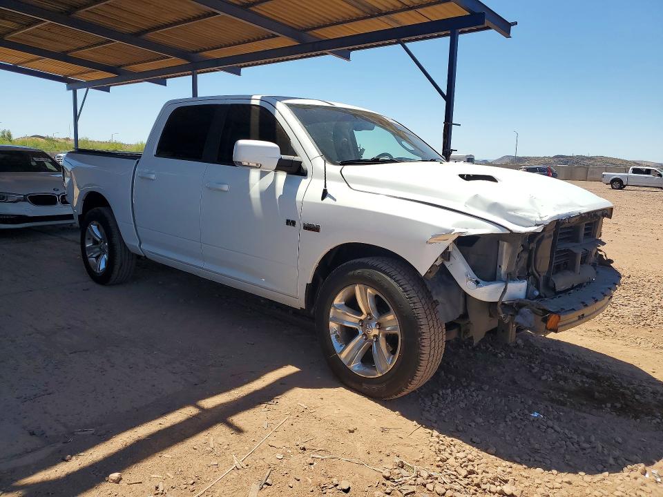 49867696 :رقم المزاد ، 1C6RR6MT4GS325809 vin ، 2016 Ram 1500 مزاد بيع