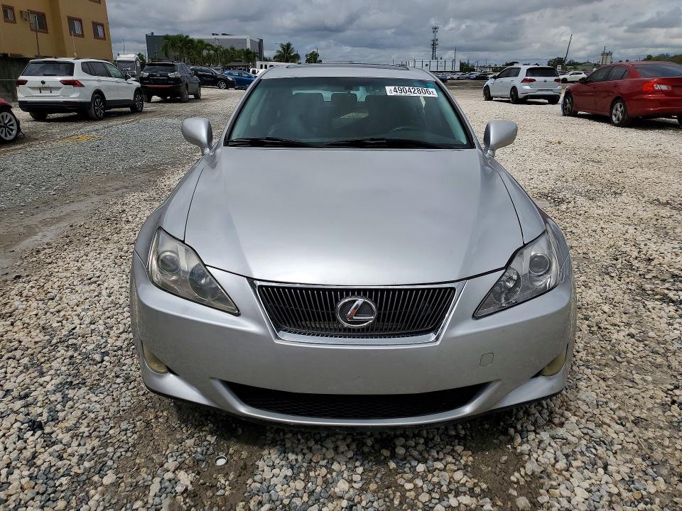 49042806 :رقم المزاد ، JTHBK262365020924 vin ، 2006 Lexus Is مزاد بيع