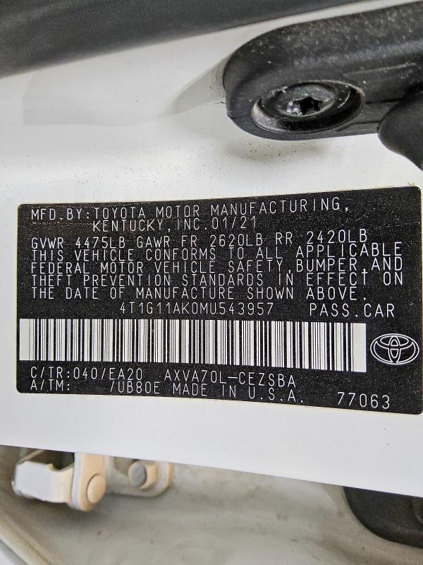 50723236 :رقم المزاد ، 4T1G11AK0MU543957 vin ، 2021 Toyota Camry مزاد بيع