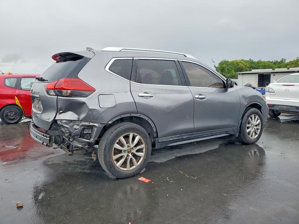 48912226 :رقم المزاد ، KNMAT2MT8JP563544 vin ، 2018 Nissan Rogue مزاد بيع
