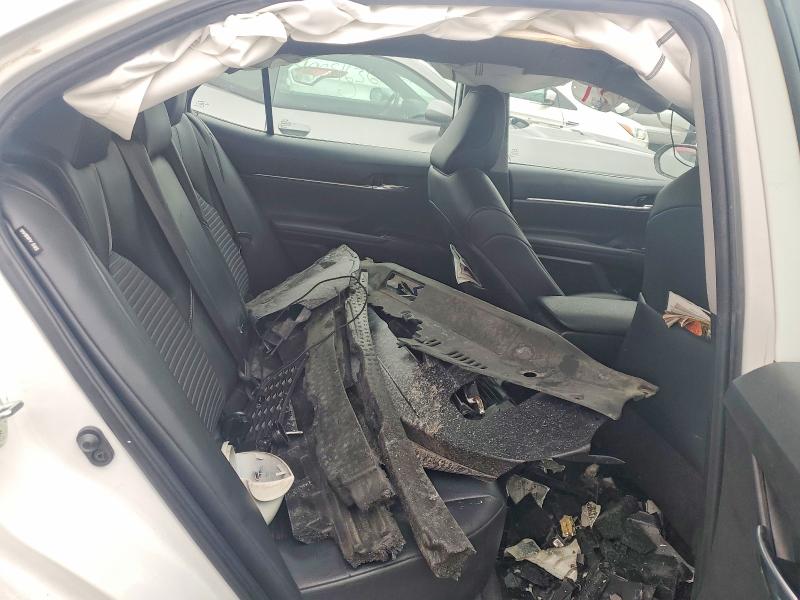 Продажа на аукционе авто 2022 Toyota Camry, vin: 4T1G11AK3NU653130, номер лота: 51299696