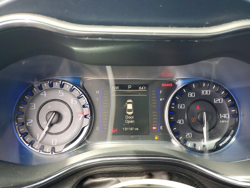 Продаж на аукціоні авто 2015 Chrysler 200, vin: 1C3CCCBG6FN620013, номер лоту: 48690326