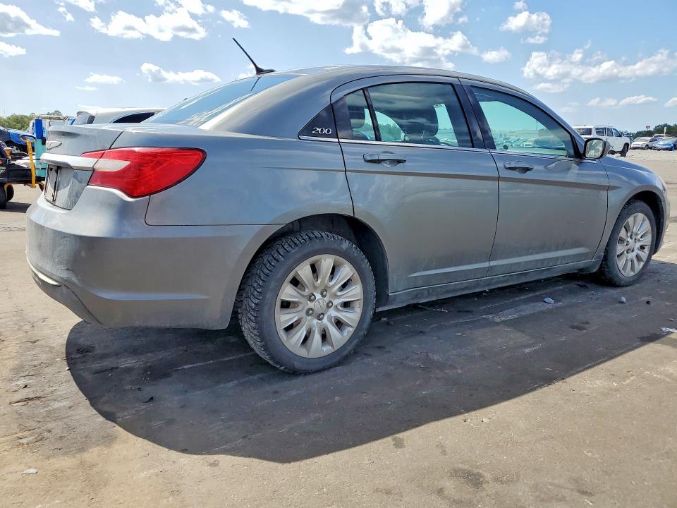 51544466 :رقم المزاد ، 1C3CCBAB5CN135258 vin ، 2012 Chrysler 200 مزاد بيع