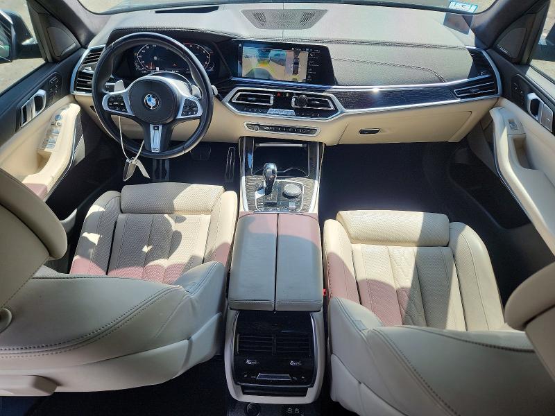 50469786 :رقم المزاد ، 5UXCX6C00N9J04917 vin ، 2022 Bmw X7 مزاد بيع