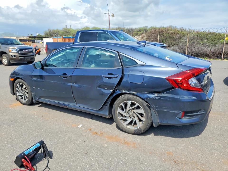 Продажа на аукционе авто 2017 Honda Civic, vin: 19XFC2F82HE047883, номер лота: 49943326