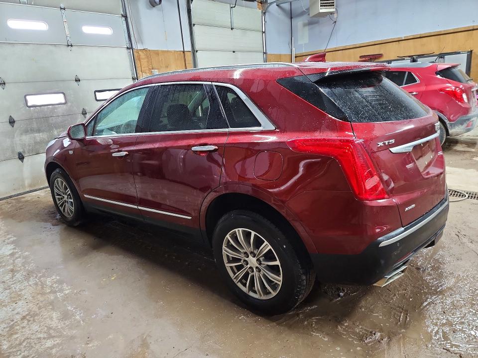 50526036 :رقم المزاد ، 1GYKNDRS2JZ165528 vin ، 2018 Cadillac Xt5 مزاد بيع