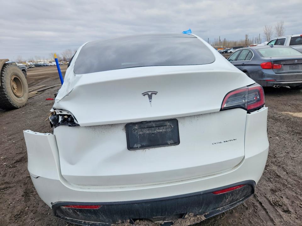 Продаж на аукціоні авто 2024 Tesla Model Y, vin: 7SAYGDEE3RF109676, номер лоту: 47723266
