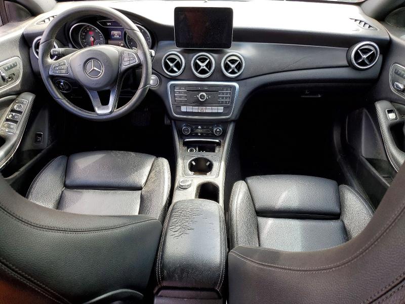 47798566 :رقم المزاد ، WDDSJ4EB5JN523063 vin ، 2018 Mercedes-benz Cla مزاد بيع