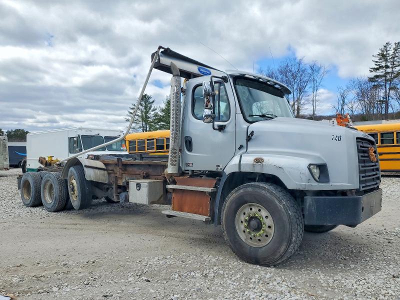 Продаж на аукціоні авто 2013 Freightliner 114sd, vin: 1FVMG3DV4DHFH8939, номер лоту: 49070076