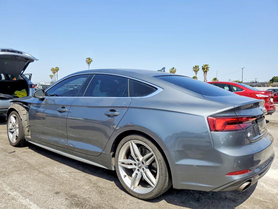 Продажа на аукционе авто 2018 Audi A5, vin: WAUFNCF56JA039555, номер лота: 50471196