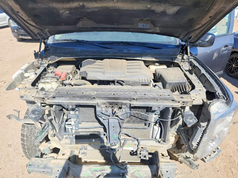 50237886 :رقم المزاد ، 1N6AA1EE0MN510687 vin ، 2021 Nissan Titan مزاد بيع