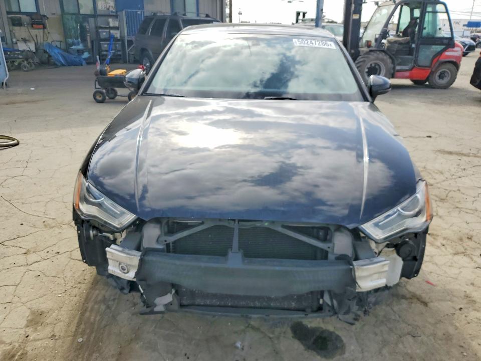 Продажа на аукционе авто 2016 Audi A3, vin: WAUB8GFF6G1038405, номер лота: 50247286