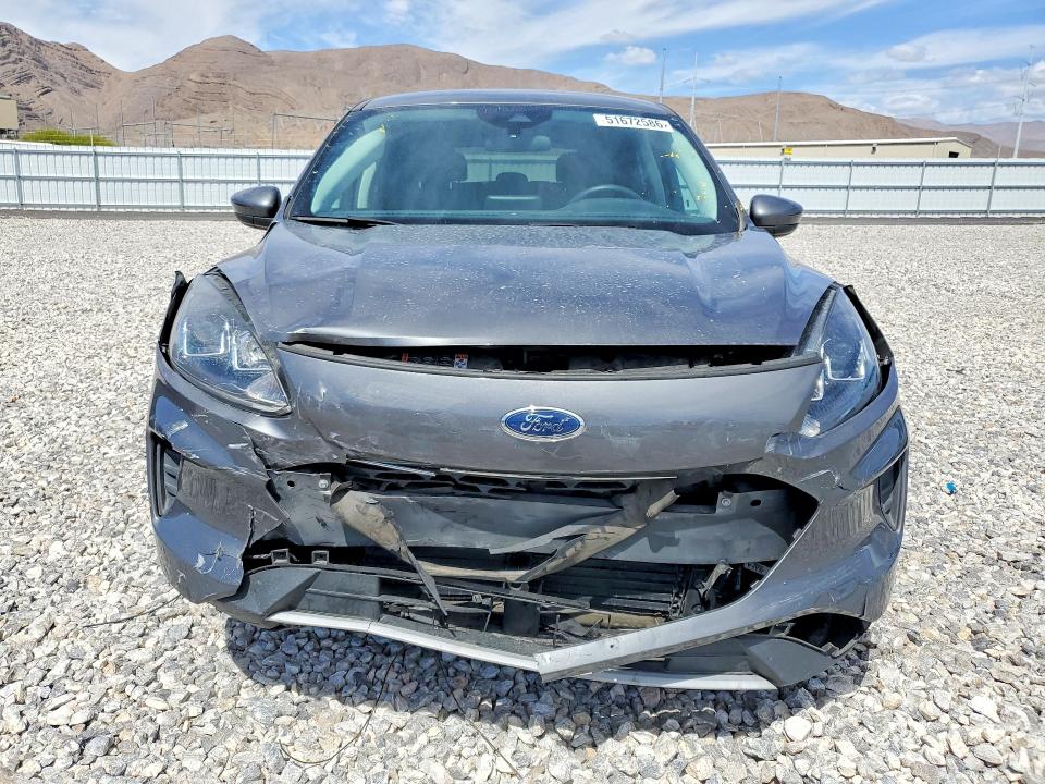 51672586 :رقم المزاد ، 1FMCU0G6XMUA05969 vin ، 2021 Ford Escape مزاد بيع