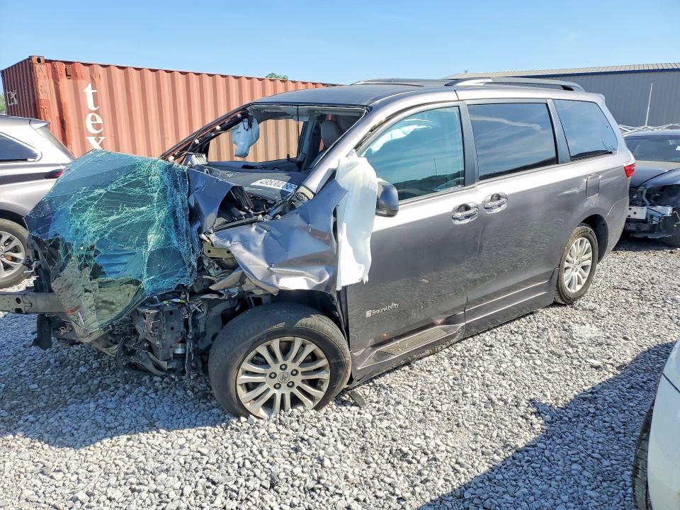 2017 Toyota Sienna მანქანა იყიდება აუქციონზე, vin: 5TDYZ3DC2HS881386, აუქციონის ნომერი: 49530286