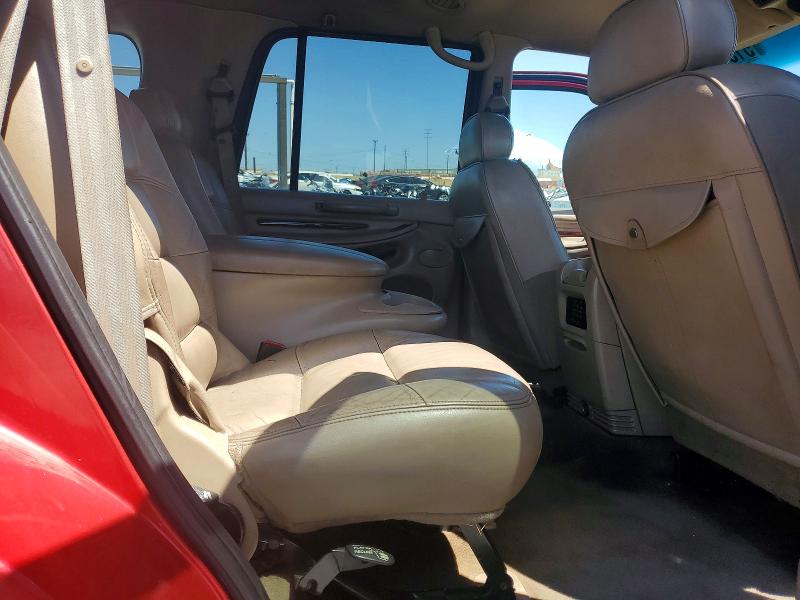 Продаж на аукціоні авто 2000 Lincoln Navigator, vin: 5LMEU27A7YLJ40778, номер лоту: 51347026