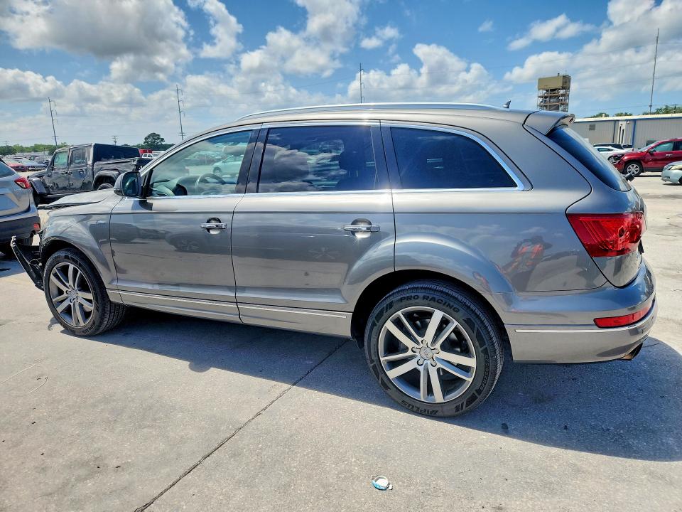 51159176 :رقم المزاد ، WA1LGAFE6FD028057 vin ، 2015 Audi Q7 مزاد بيع
