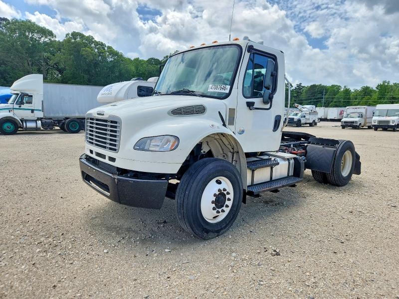 47087646 :رقم المزاد ، 3AKBCYFE2LDLV4429 vin ، 2020 Freightliner M2 مزاد بيع