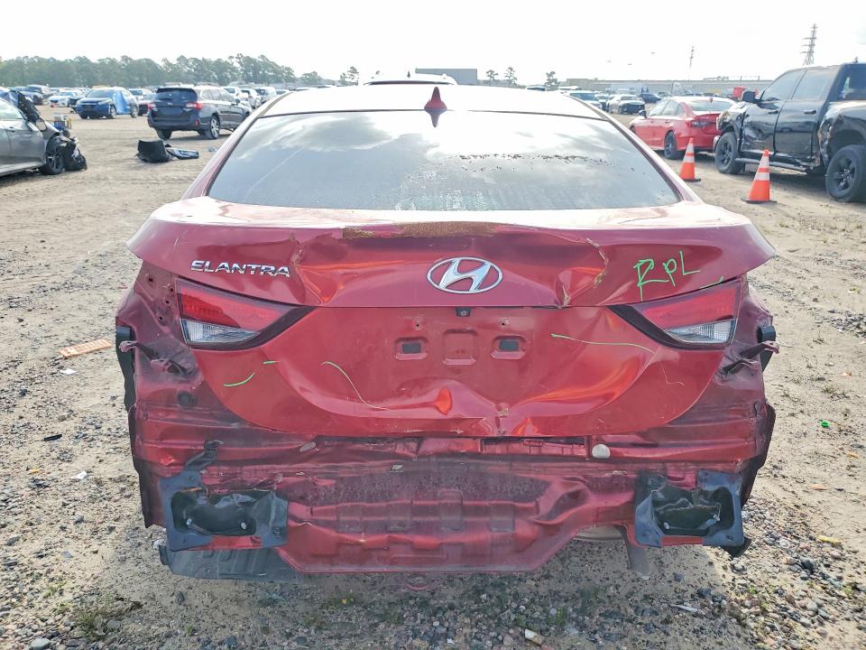 2015 Hyundai Elantra მანქანა იყიდება აუქციონზე, vin: 5NPDH4AE7FH581892, აუქციონის ნომერი: 49985566