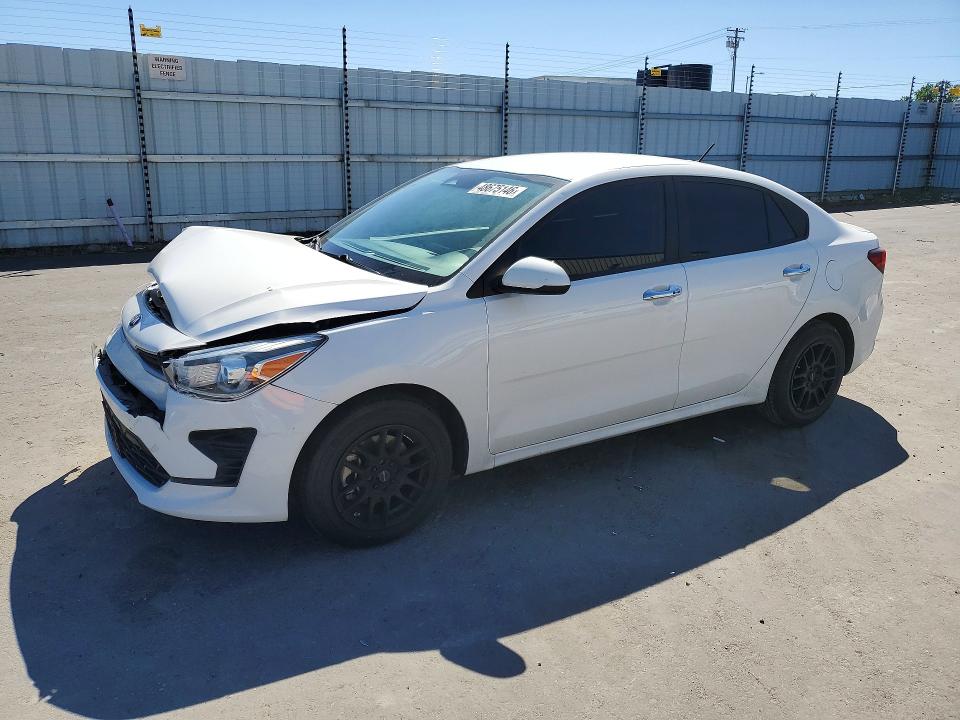 48675146 :رقم المزاد ، 3KPA24AD4ME425354 vin ، 2021 Kia Rio مزاد بيع