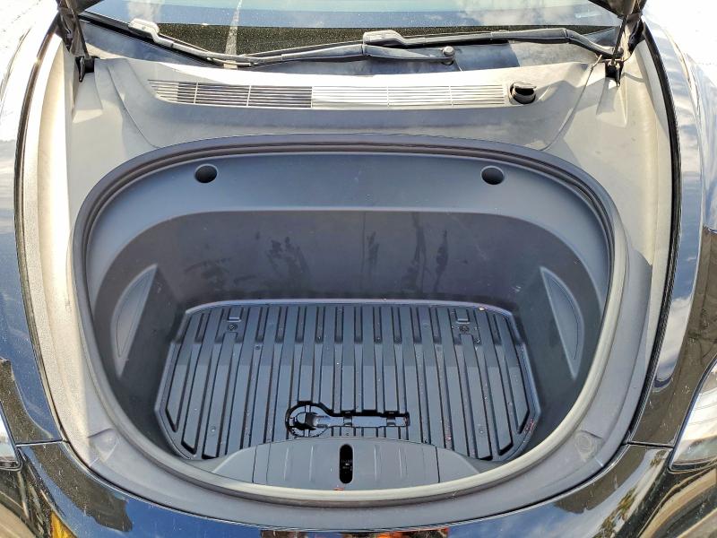 47611366 :رقم المزاد ، 5YJ3E1EB1LF806658 vin ، 2020 Tesla Model 3 مزاد بيع