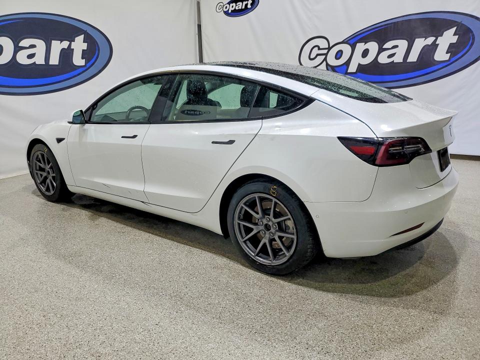 51284856 :رقم المزاد ، 5YJ3E1EA7MF026608 vin ، 2021 Tesla Model 3 مزاد بيع